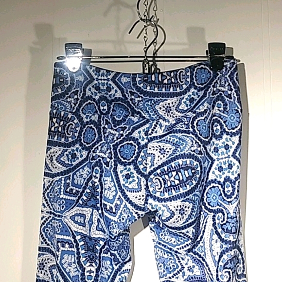 ONZIE. Yoga Blue White Leggings Size M/L - Picture 4 of 10